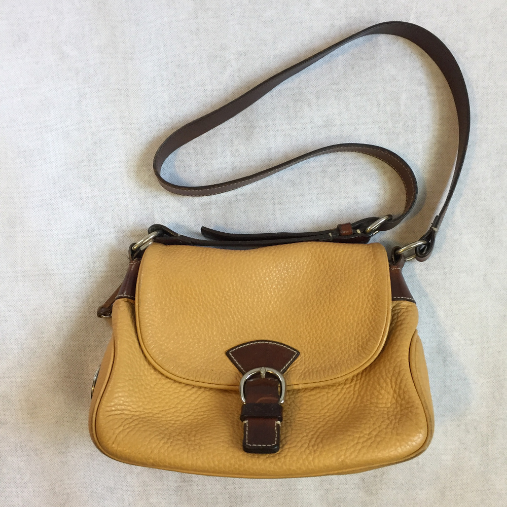 Dooney & Bourke Tan Leather Purse